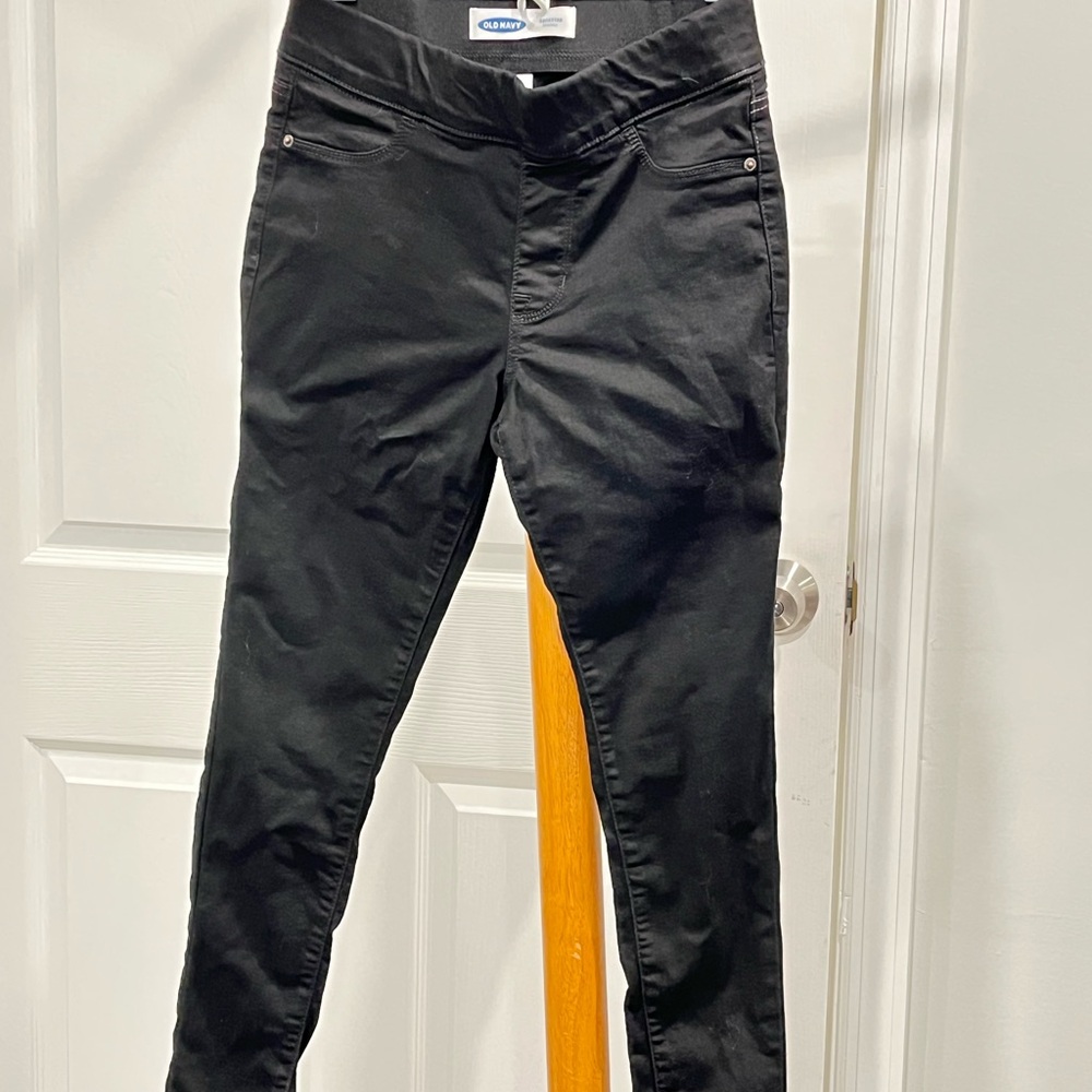 New without tags Old Navy Black Jeggings Size 4 short